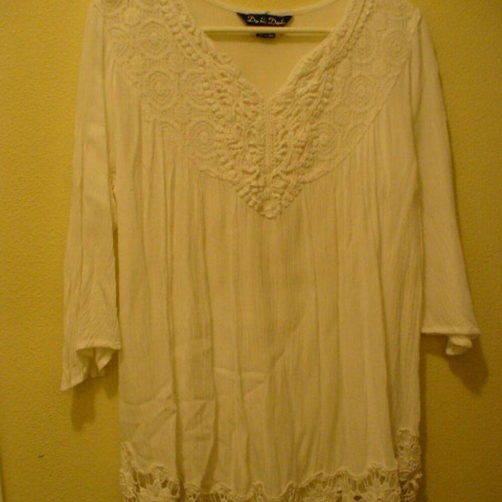 WHITE BOHEMIAN LACE TOP